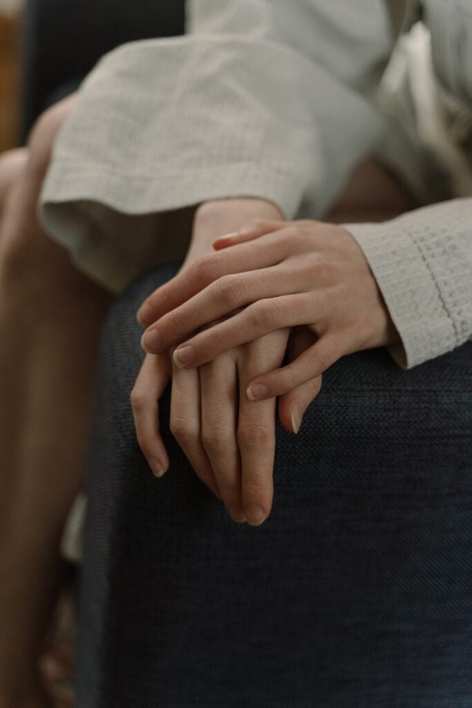 How to make hands look younger