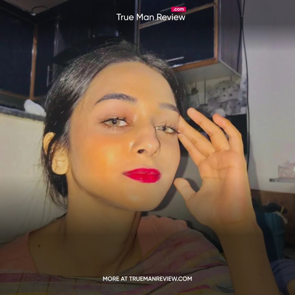 Viral pakistani girl ayesha dance video and her instagram